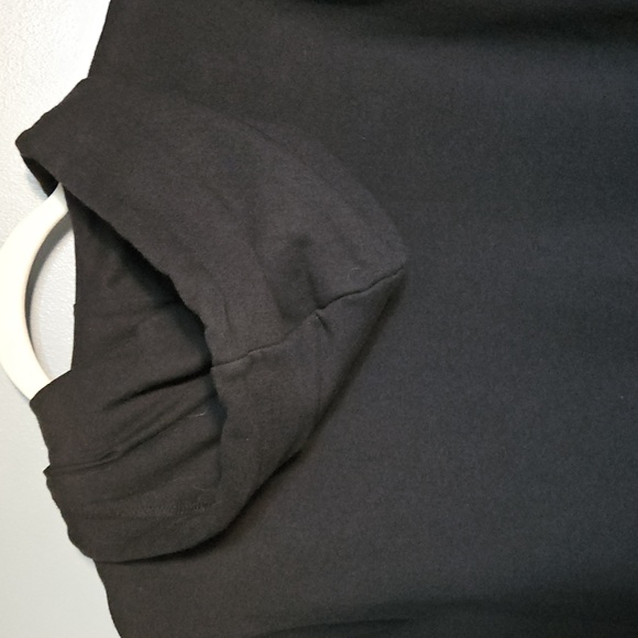 True Religion Black and Gold Graphic Hoodie - Picture 10 of 10